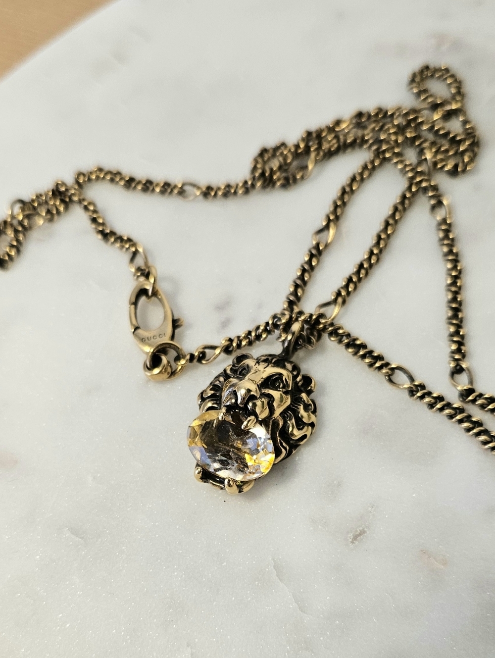 ✨️ GUCCI Lion Head Pendant Necklace with Rare Stone ✨️ - Picture 2 of 10